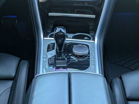 Used 2025 BMW 840i w/ Comfort Seating Package RWD image 18