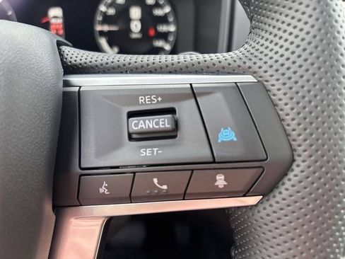 Used 2026 Nissan Rogue Platinum AWD/4WD image 53