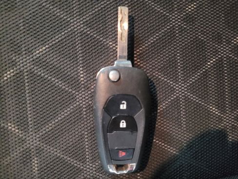 Used 2021 Chevrolet Spark LT image 32