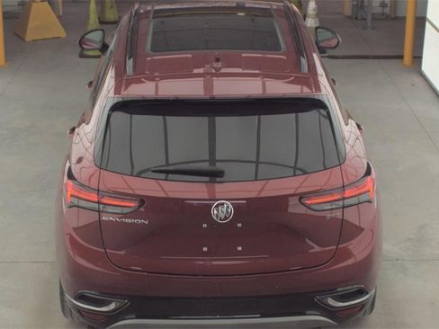 Used 2023 Buick Envision Essence w/ Sport Touring Package image 5