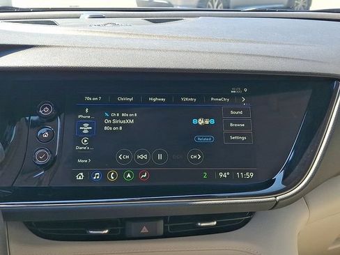 Used 2022 Buick Envision Avenir w/ Technology Package II FWD image 16