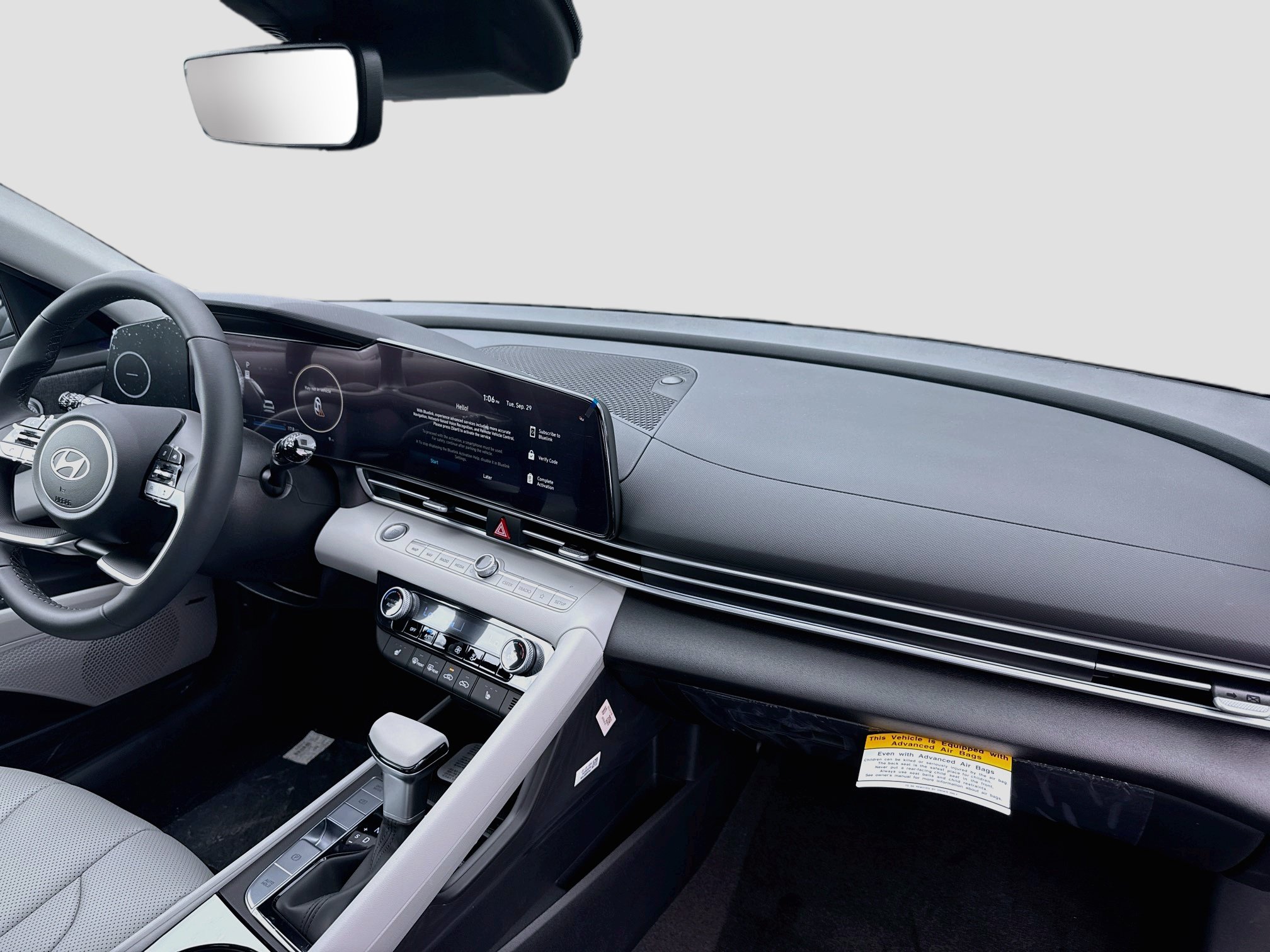 New 2026 Hyundai Elantra Limited FWD image 21