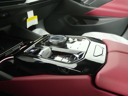 New 2026 BMW 530i xDrive image 23