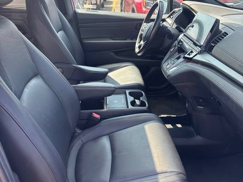 Used 2025 Honda Odyssey Sport-L image 12