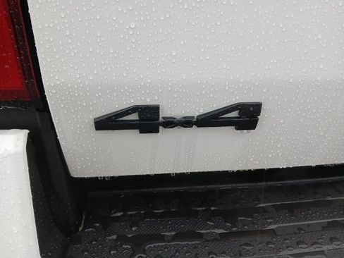 New 2025 Toyota Tacoma TRD Off-Road image 11