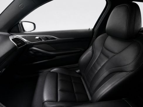 Used 2019 BMW M850i xDrive Coupe AWD/4WD image 12