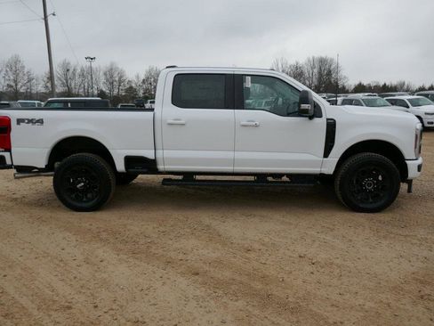 New 2026 Ford F250 Lariat w/ Black Appearance Package image 3