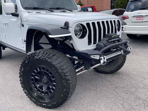 Used 2022 Jeep Gladiator Overland AWD/4WD image 26
