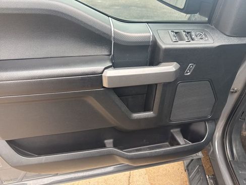 Used 2018 Ford F150 XLT w/ Equipment Group 302A Luxury image 6