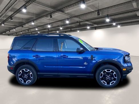 Used 2024 Ford Bronco Sport Outer Banks image 8