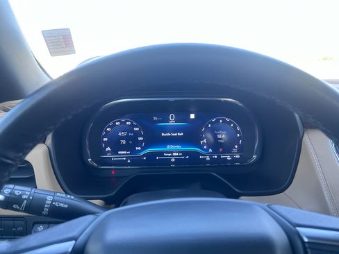 Used 2022 Chevrolet Tahoe Premier w/ Premium Package image 26