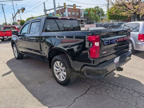 Used 2023 Chevrolet Silverado 1500 Custom image 8