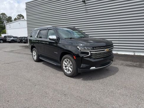Used 2021 Chevrolet Tahoe Premier RWD image 3