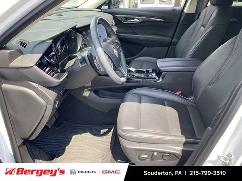 Used 2021 Buick Envision Essence w/ Technology Package I AWD/4WD image 5