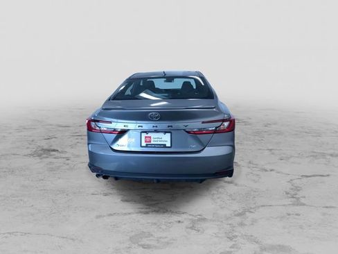 Certified 2025 Toyota Camry SE image 9