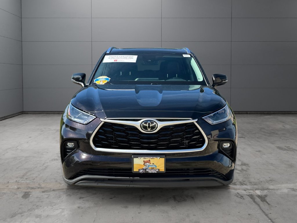 Certified 2021 Toyota Highlander XLE AWD/4WD image 8