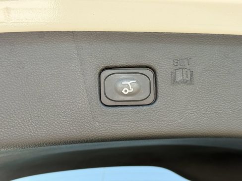 Certified 2024 Ford Edge ST-Line AWD/4WD image 14