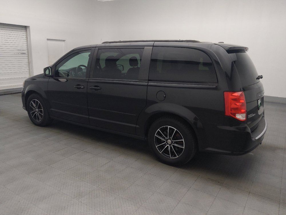 Used 2017 Dodge Grand Caravan GT FWD image 3