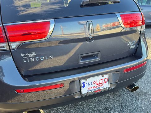 Used 2014 Lincoln MKX AWD w/ Equipment Group 102A image 83