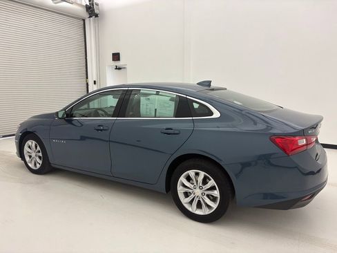 Used 2024 Chevrolet Malibu LT FWD image 17