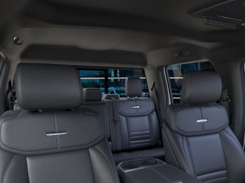 New 2025 Ford F250 Platinum image 22