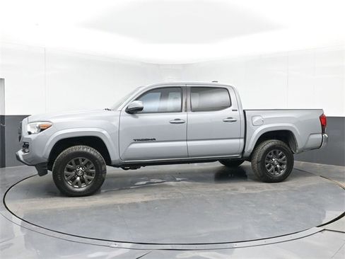 Used 2020 Toyota Tacoma SR5 image 6
