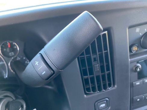 Used 2025 Chevrolet Express 2500 w/ Driver Convenience Package RWD image 45