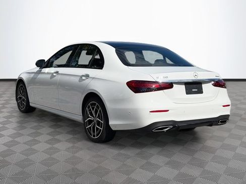 Used 2023 Mercedes-Benz E 350 4MATIC Sedan image 4