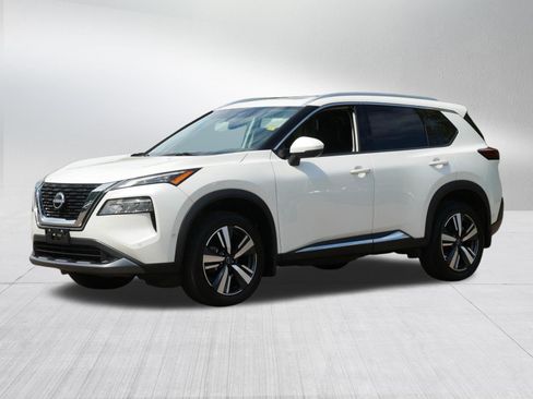 Certified 2023 Nissan Rogue SL w/ SL Premium Package AWD/4WD image 3