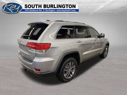 Used 2017 Jeep Grand Cherokee Limited AWD/4WD image 6