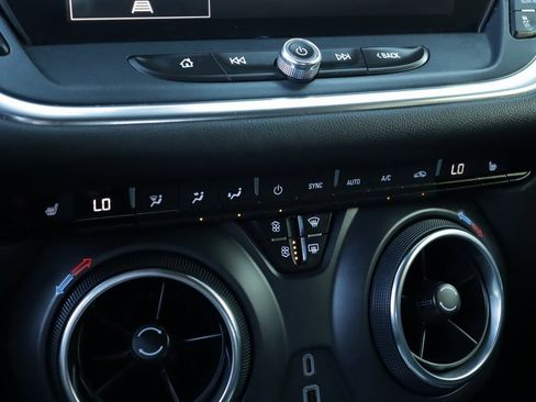 Used 2023 Chevrolet Blazer LT w/ Convenience Package image 15