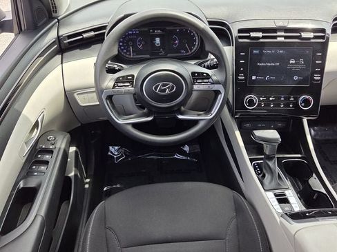 Used 2023 Hyundai Tucson SEL FWD image 12
