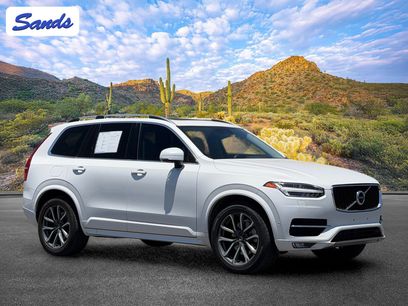 Used 2019 Volvo XC90 T5 Momentum w/ Advanced Package