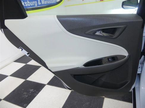 Used 2024 Chevrolet Malibu LT image 28