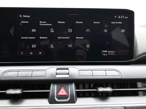 Used 2025 Kia K4 FWD image 27