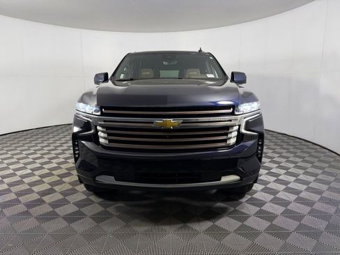 Used 2024 Chevrolet Tahoe High Country AWD/4WD image 11