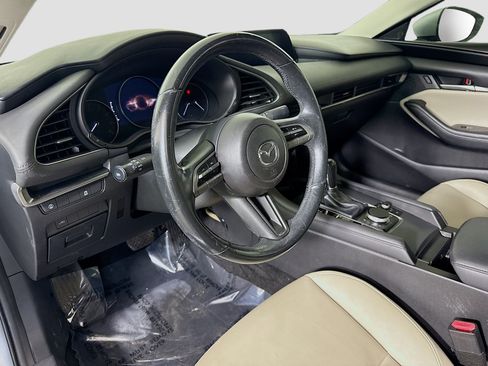 Used 2020 MAZDA MAZDA3 Sedan w/ Select Package image 23