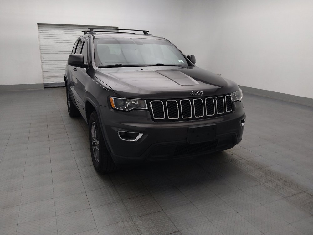 Used 2019 Jeep Grand Cherokee Laredo w/ 18" Wheel & 8.4" Radio Group AWD/4WD image 14