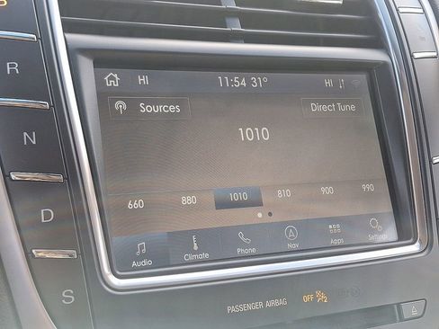 Used 2020 Lincoln Nautilus Reserve w/ Cargo Utility Package image 17