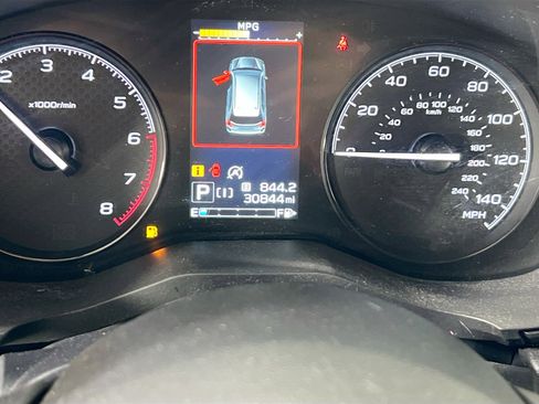 Used 2023 Subaru Forester AWD/4WD image 11
