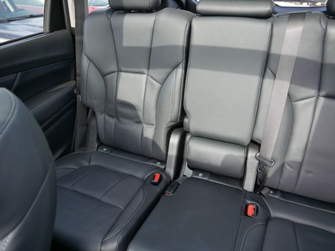 Certified 2025 Subaru Ascent Limited image 12