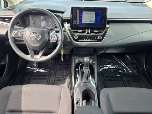 Used 2024 Toyota Corolla LE FWD image 17