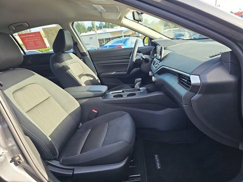 Certified 2024 Nissan Altima 2.5 S image 24