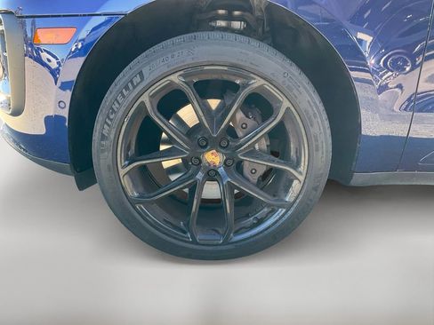 Used 2022 Porsche Macan image 37