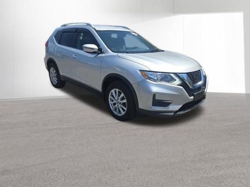Used 2017 Nissan Rogue SV AWD/4WD image 7