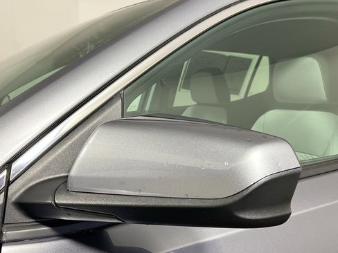 Used 2018 GMC Terrain SLE w/ Driver Convenience Package image 11