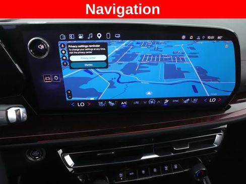 Used 2025 Chevrolet Traverse RS w/ LPO, Floor Liner Package AWD/4WD image 5