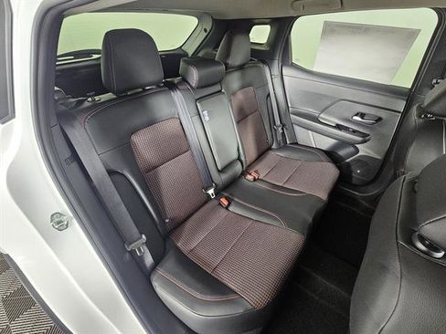 New 2026 Nissan Kicks SR w/ Cold Weather Package image 16