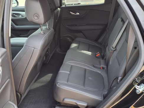 Used 2024 Chevrolet Blazer LT w/ LPO, Floor Liner Package FWD image 7