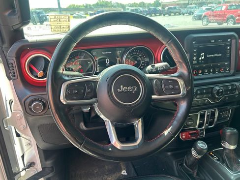Used 2022 Jeep Wrangler Unlimited Rubicon w/ Xtreme Recon 35" Tire Package AWD/4WD image 11